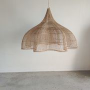 Huge rattan suspension in the shape of a corolla H:1m; D: 1m50