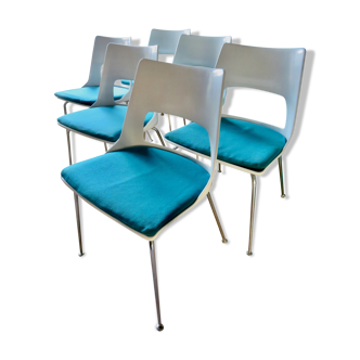 6 white chairs with turquoise cake by Kay Korving. Denmark 1975