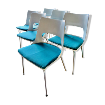 6 white chairs with turquoise cushions by Kay Korving. Denmark 1975