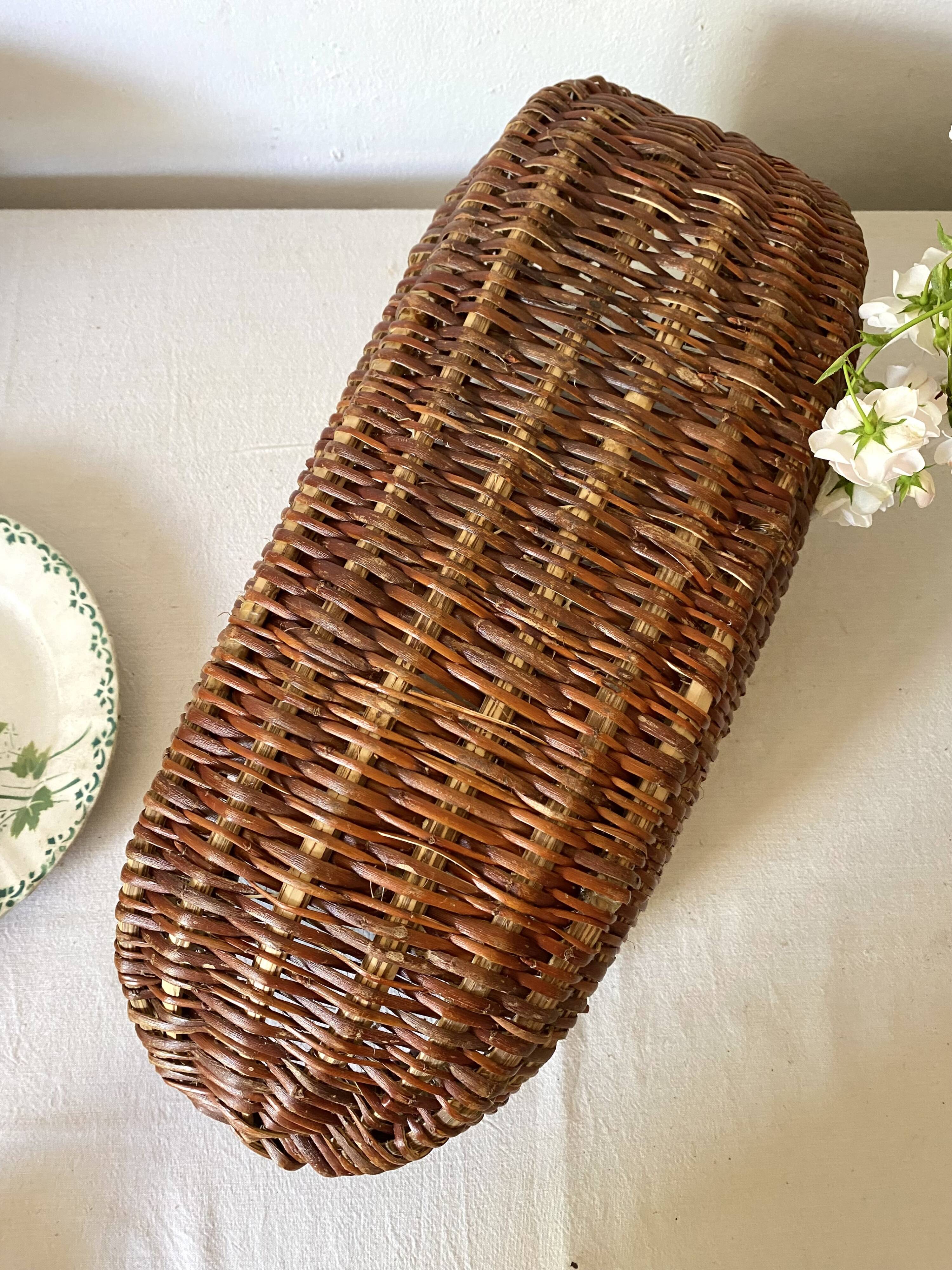 Basket, woven wicker basket