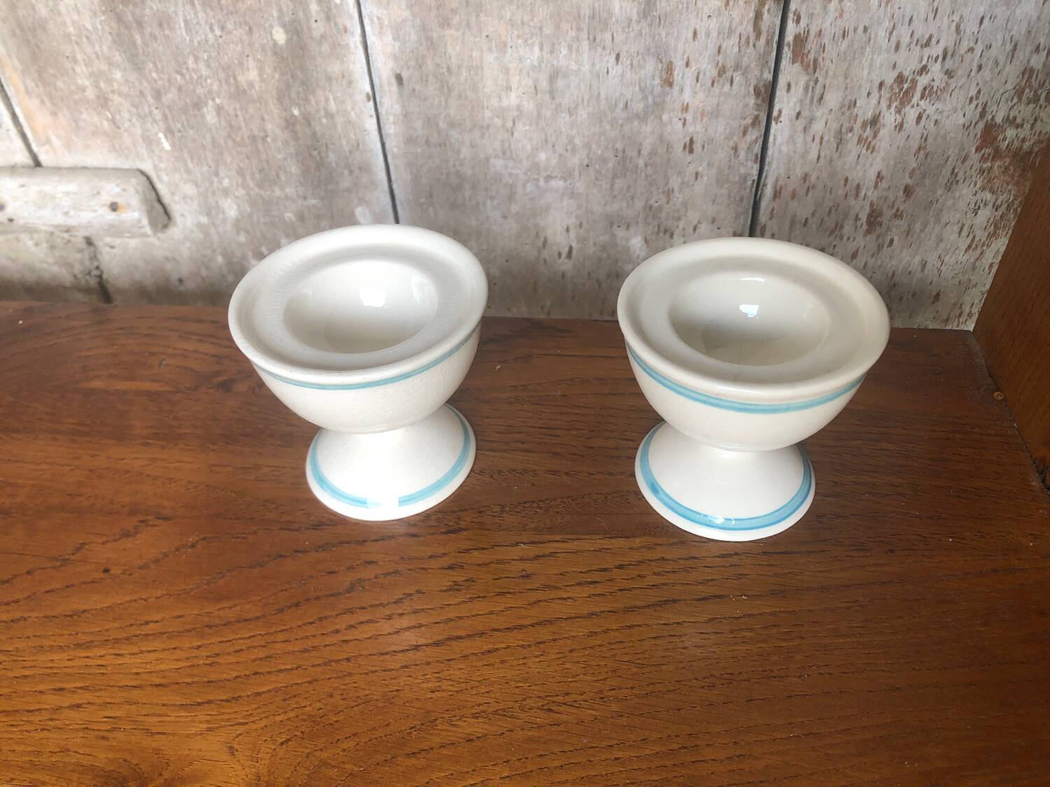 Pair old egg cup carlton ware 1976 ceramic white & blue vintage