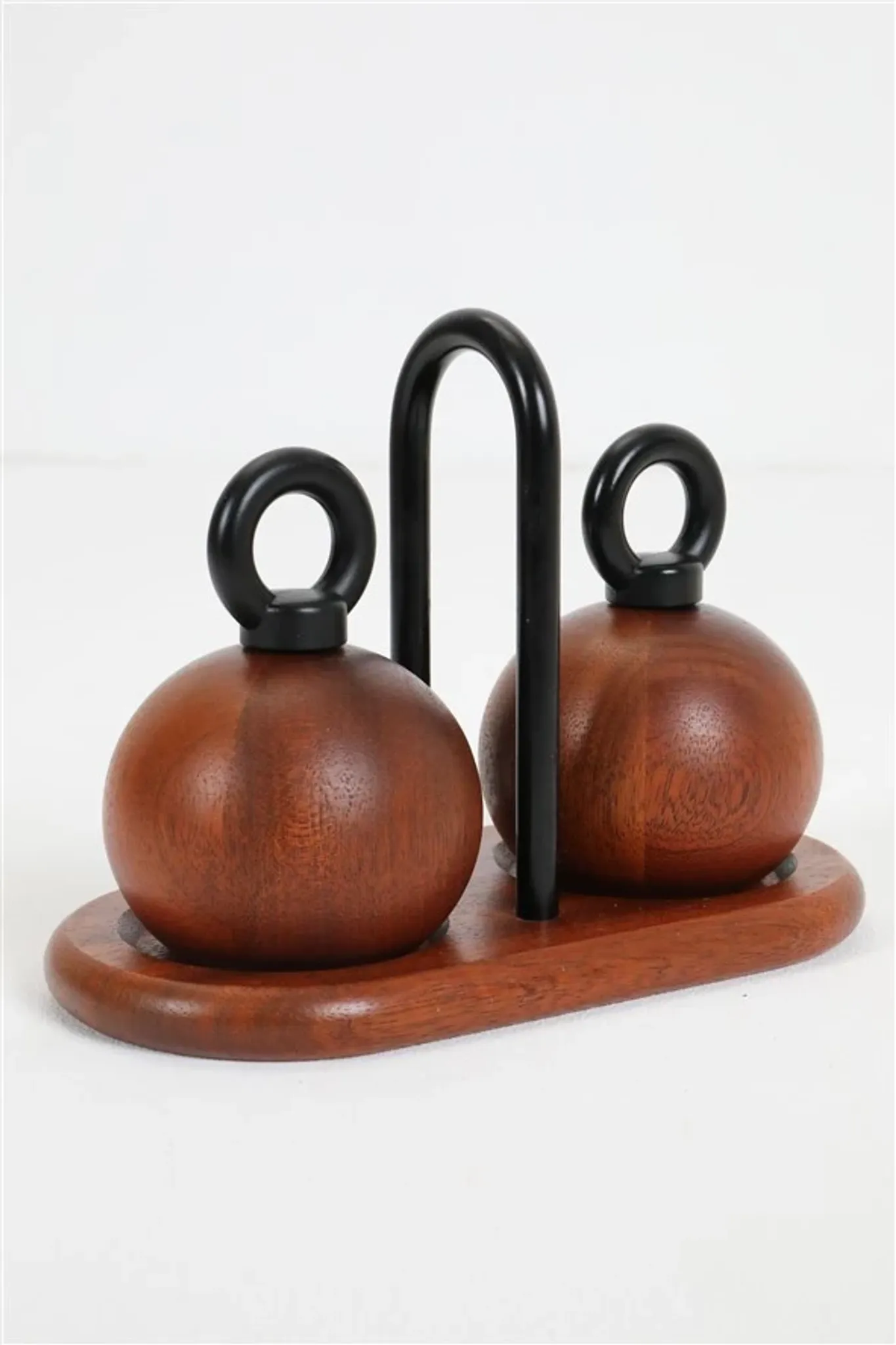 "Ball Boy" teak pepper mill & salt mill set by Richard Nissen / Carsten Jørgensen for Bodum / Danish modern design / postmodernism / 1980s