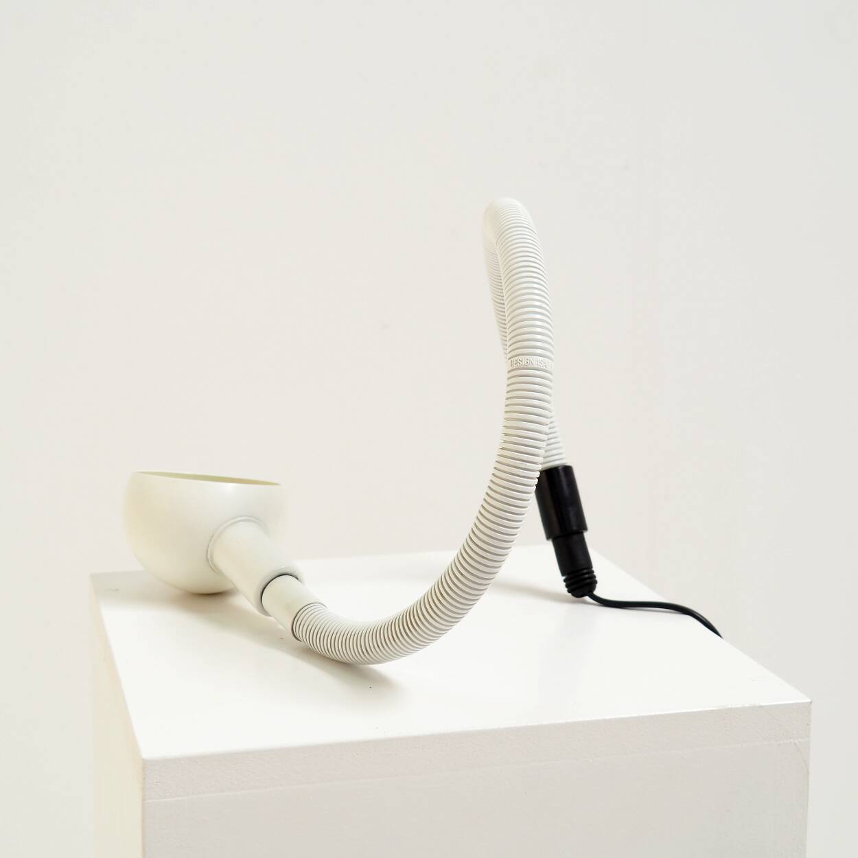 “Hebi” Table Lamp by Isao Hosoe for Valenti, 1970s, Italy