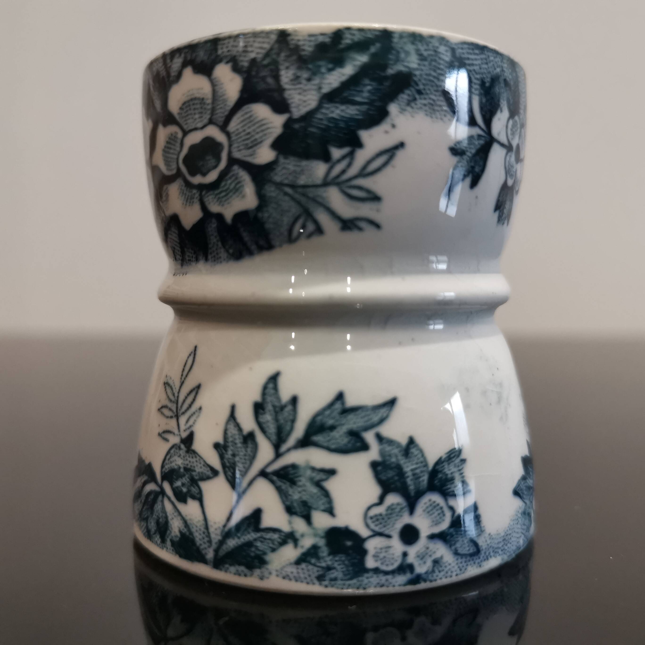 Old diabolo egg cup in Terre de Fer model "Marie Louise"