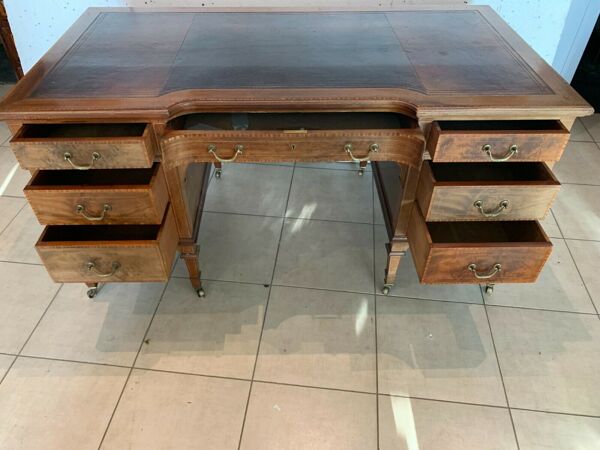 Bureau et son fauteuil tournant Angleterre XIX siècle