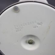 Lampe de Table en Verre Opalin et Laiton Drukov Brno, Tchécoslovaquie, 1970s
