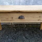 Farm table