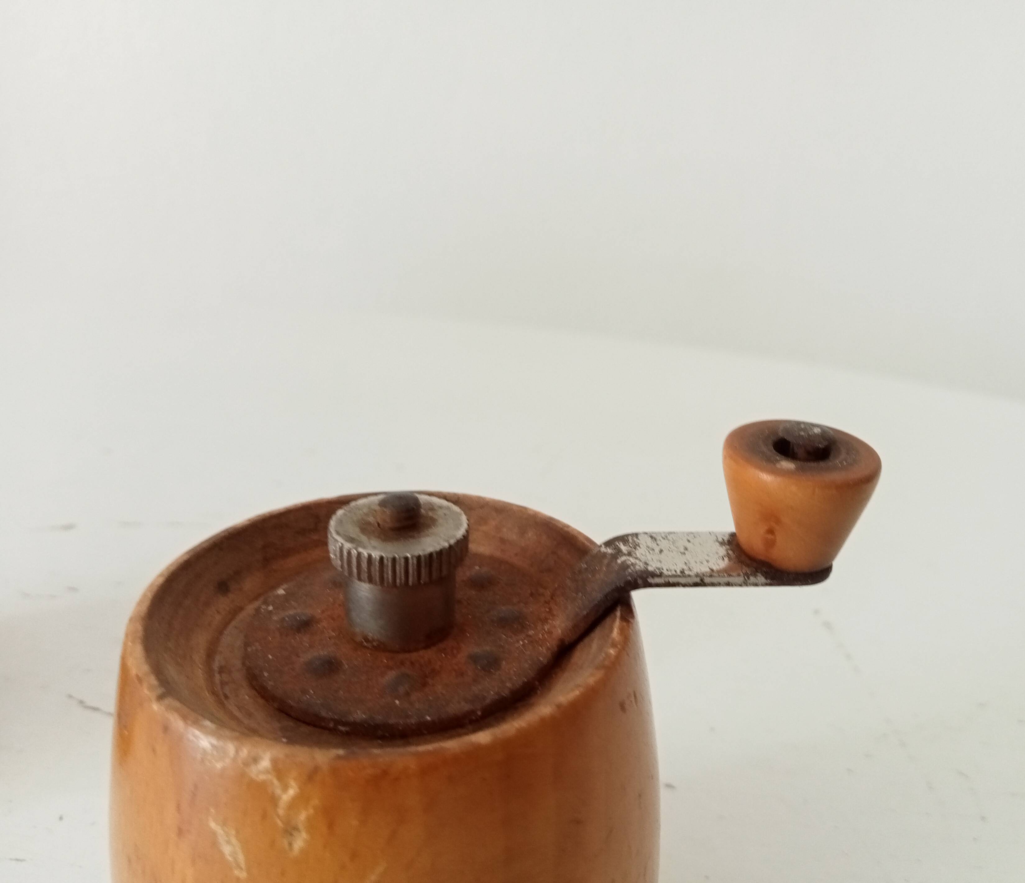 Vintage Marlux pepper mill pair for decoration.