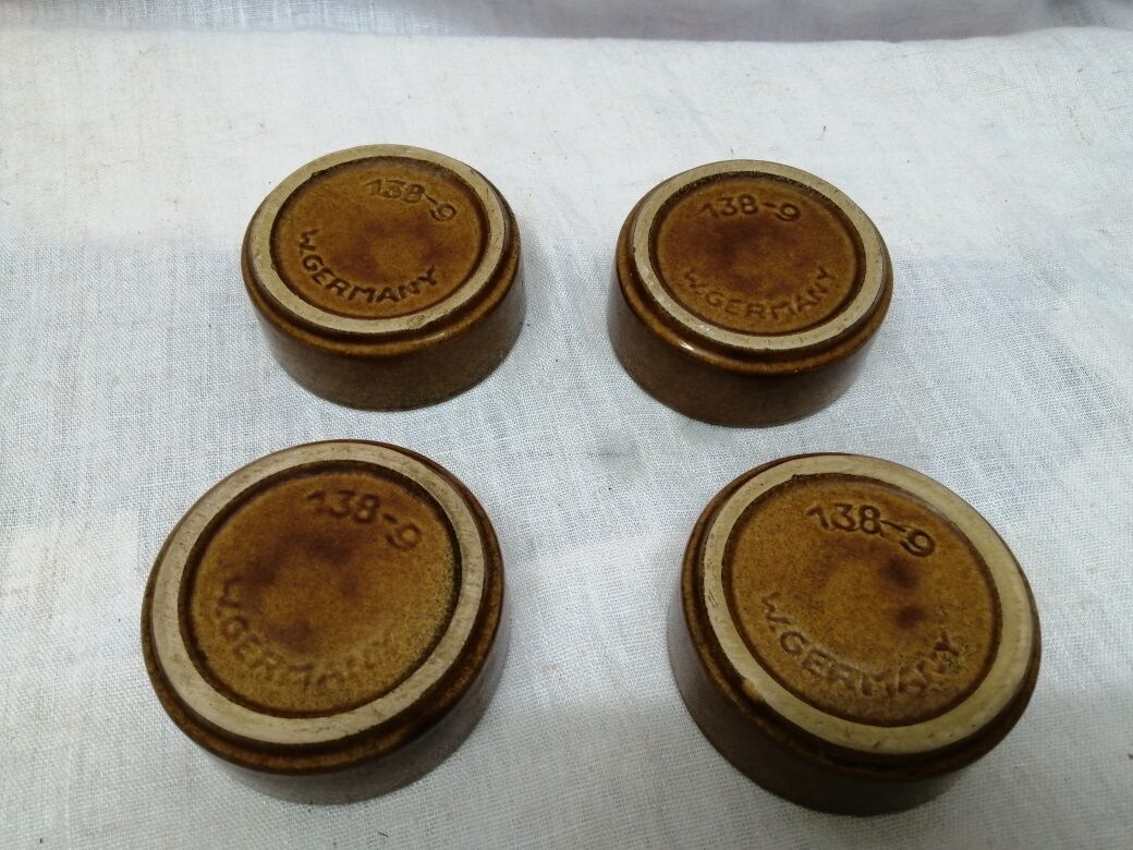 old enamelled sandstone ramekin lot of 4