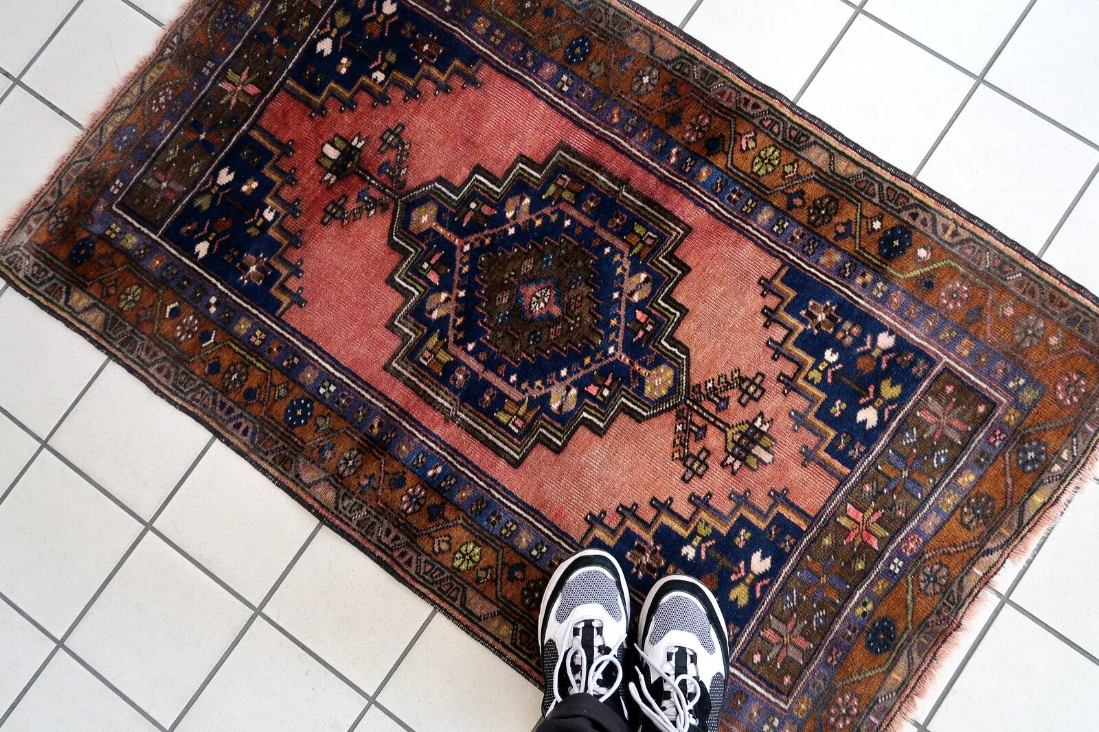 Tapis Vintage Baluch Fait Main en Laine – Années 1940 – 87 x 141 cm – Rug