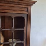 Parisian wardrobe - showcase spirit