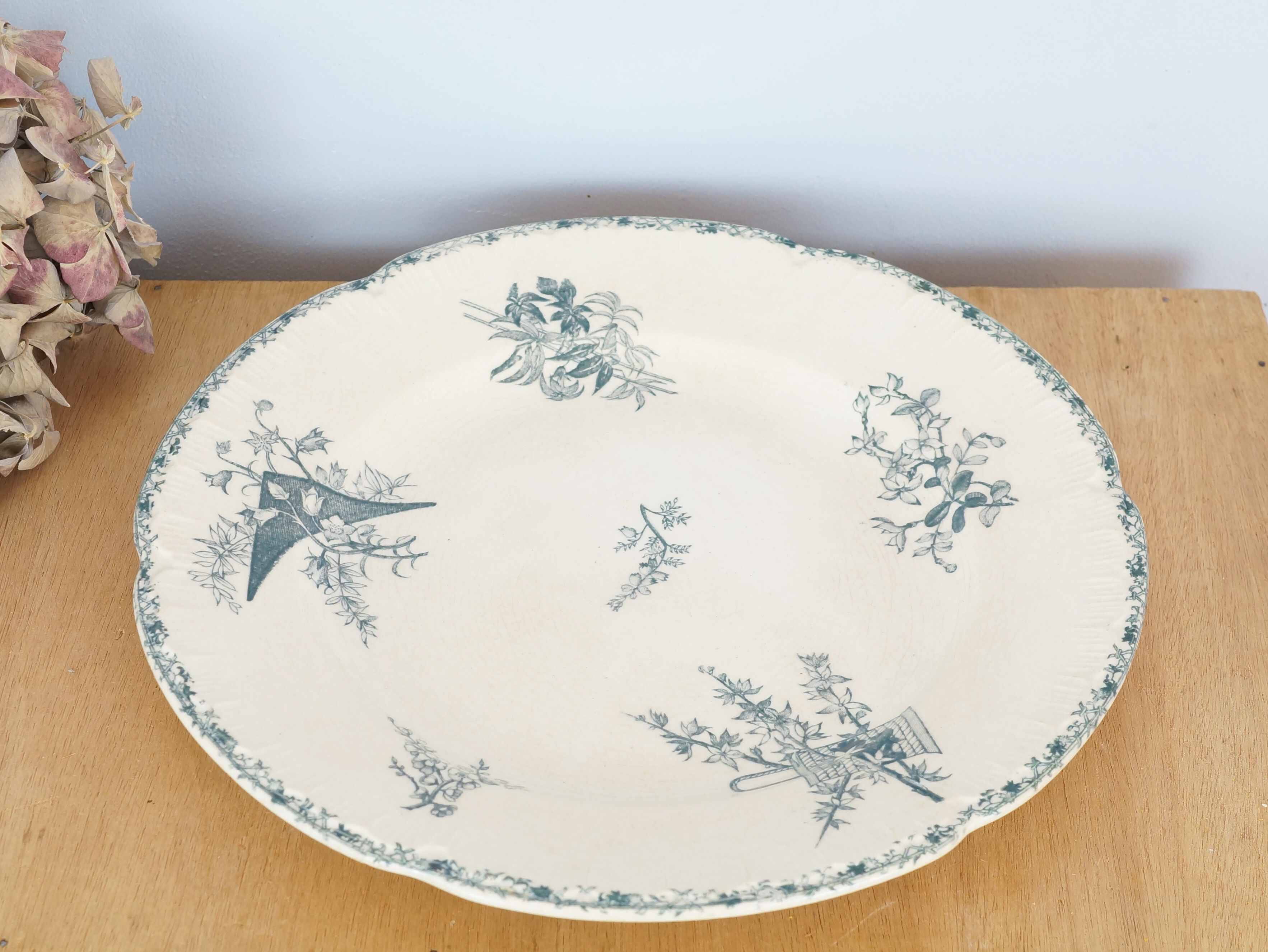 Large plate or serving dish Terre de fer Grand Dépôt E.Bourgeois