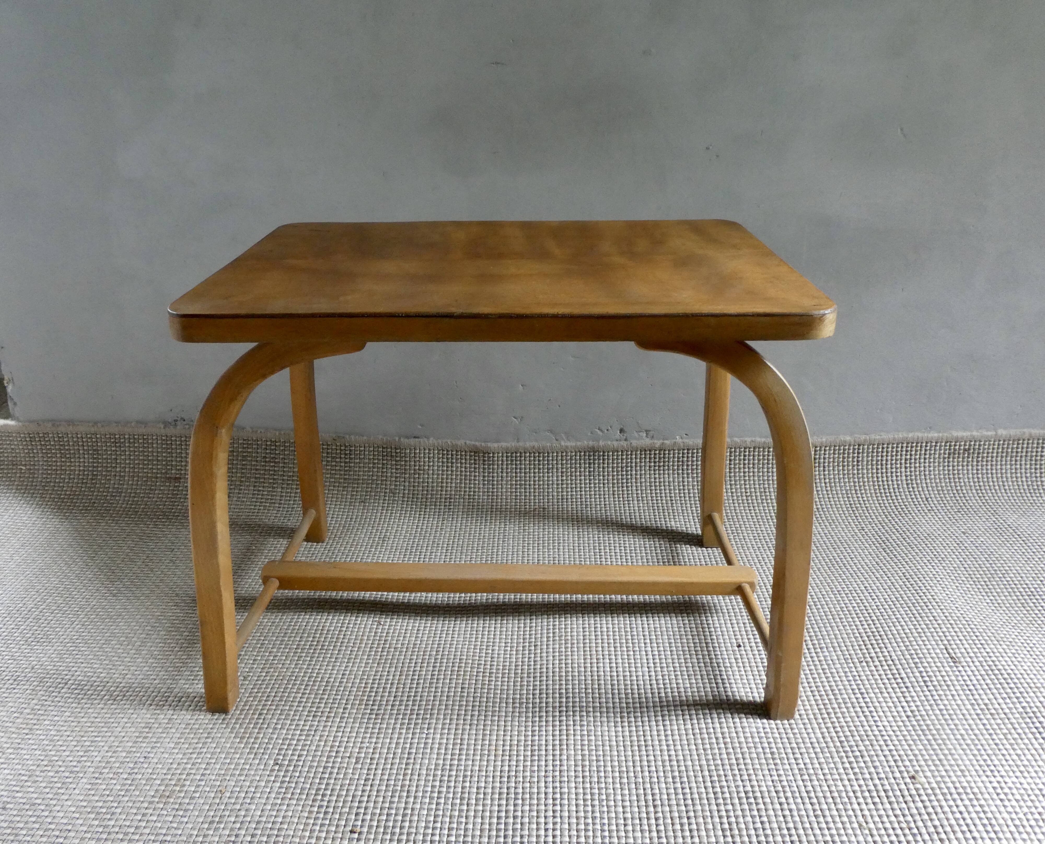 Bentwood children's desk, Baumann