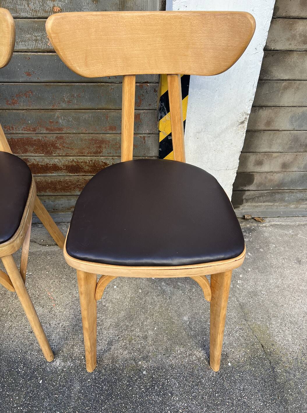 (Lot) 5 chaises modèle Banane estampillées Lutherma (Restaurées)