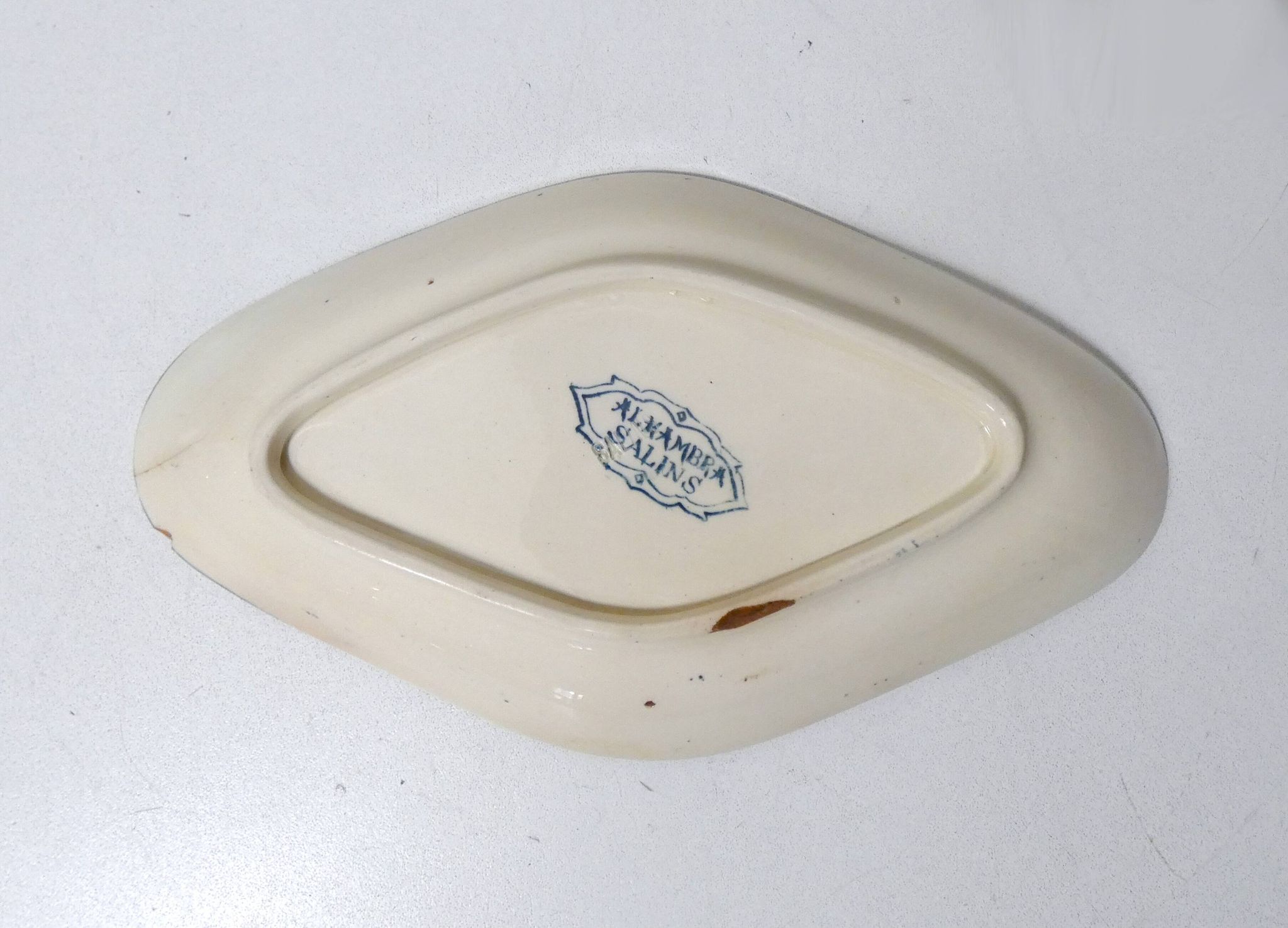 Iron earth dish alhambra salins art deco