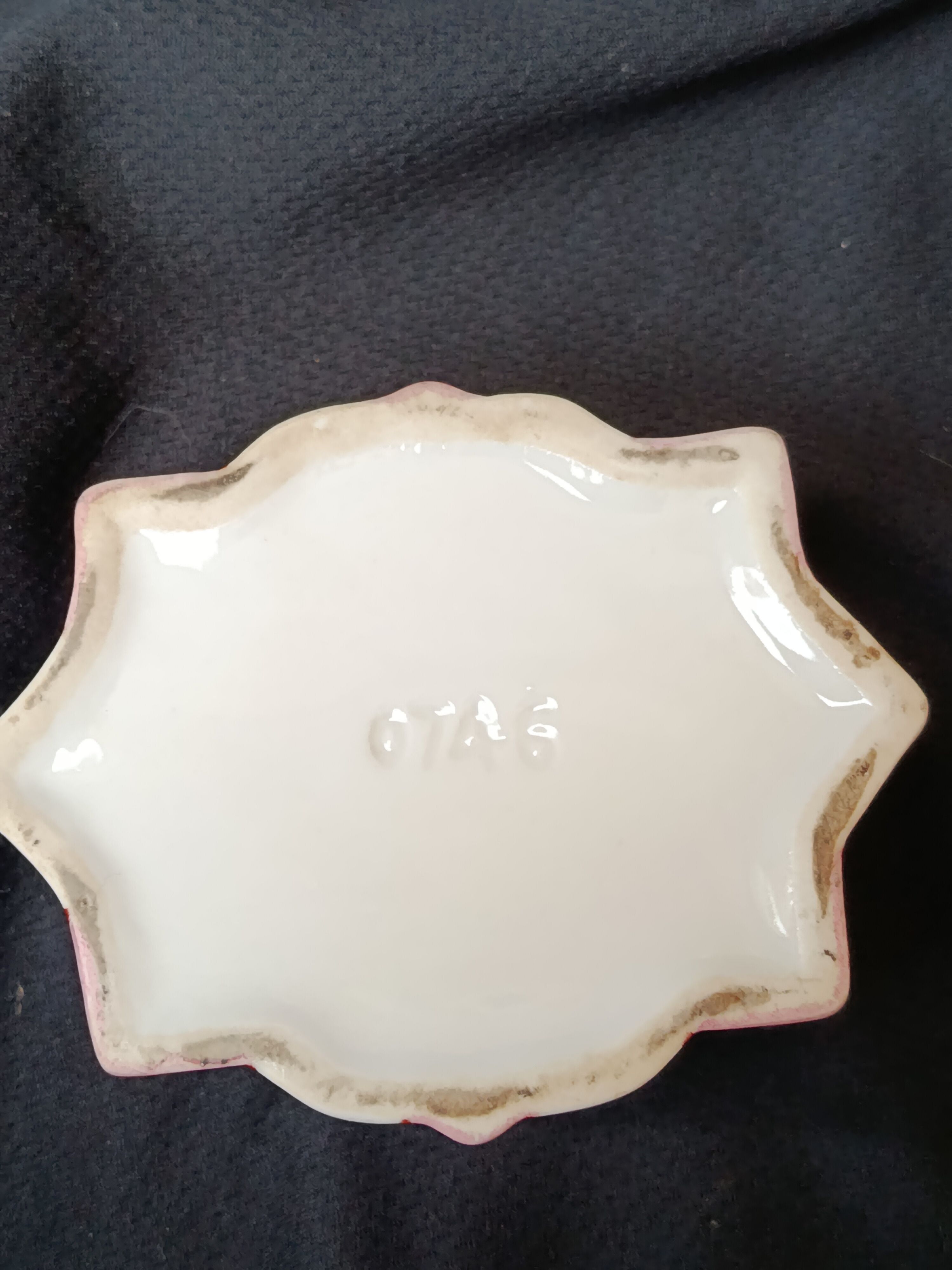 Ballerina jewellery box in porcelain