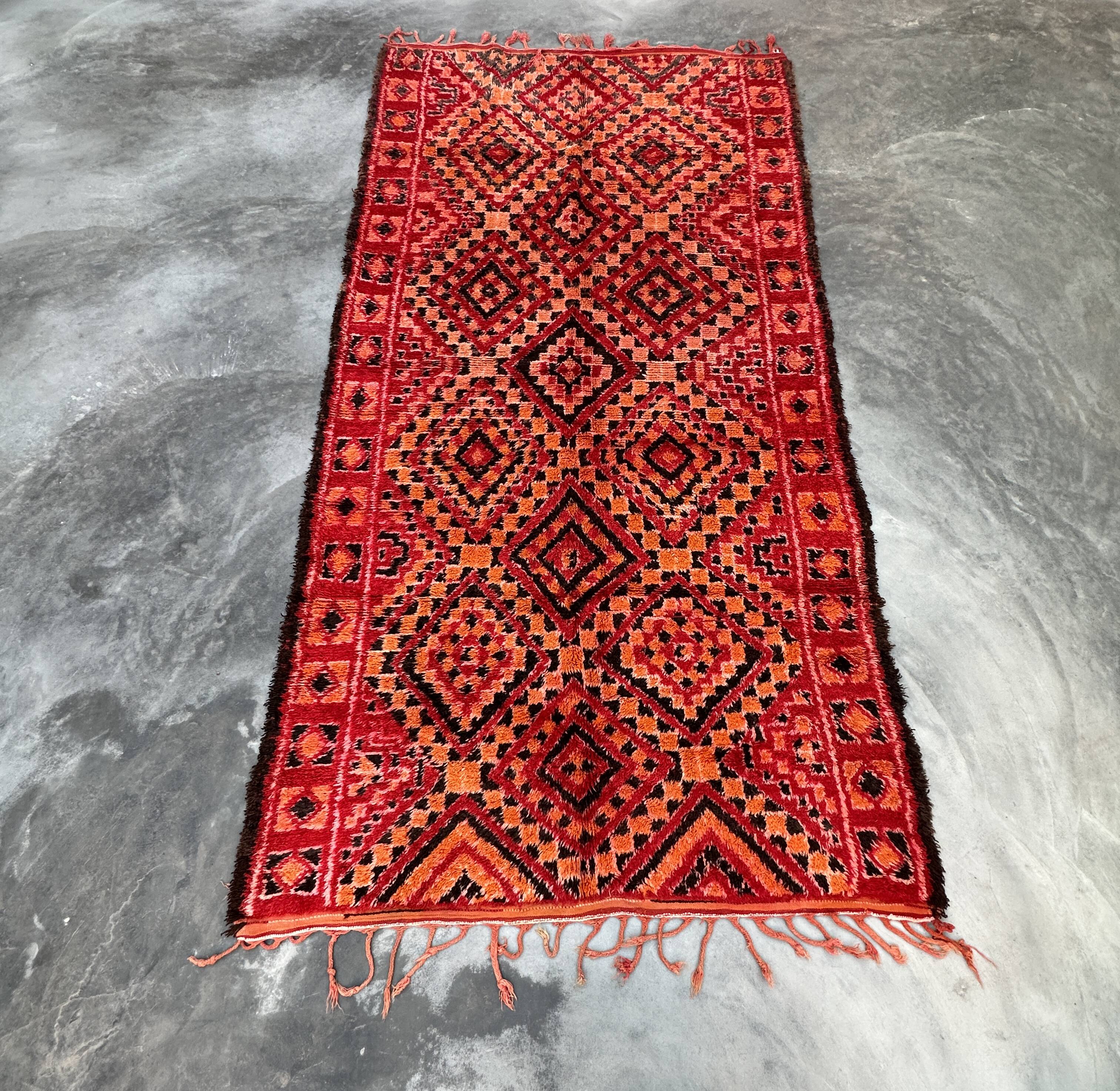 Moroccan rug Marmoucha red - 350 x 183 cm