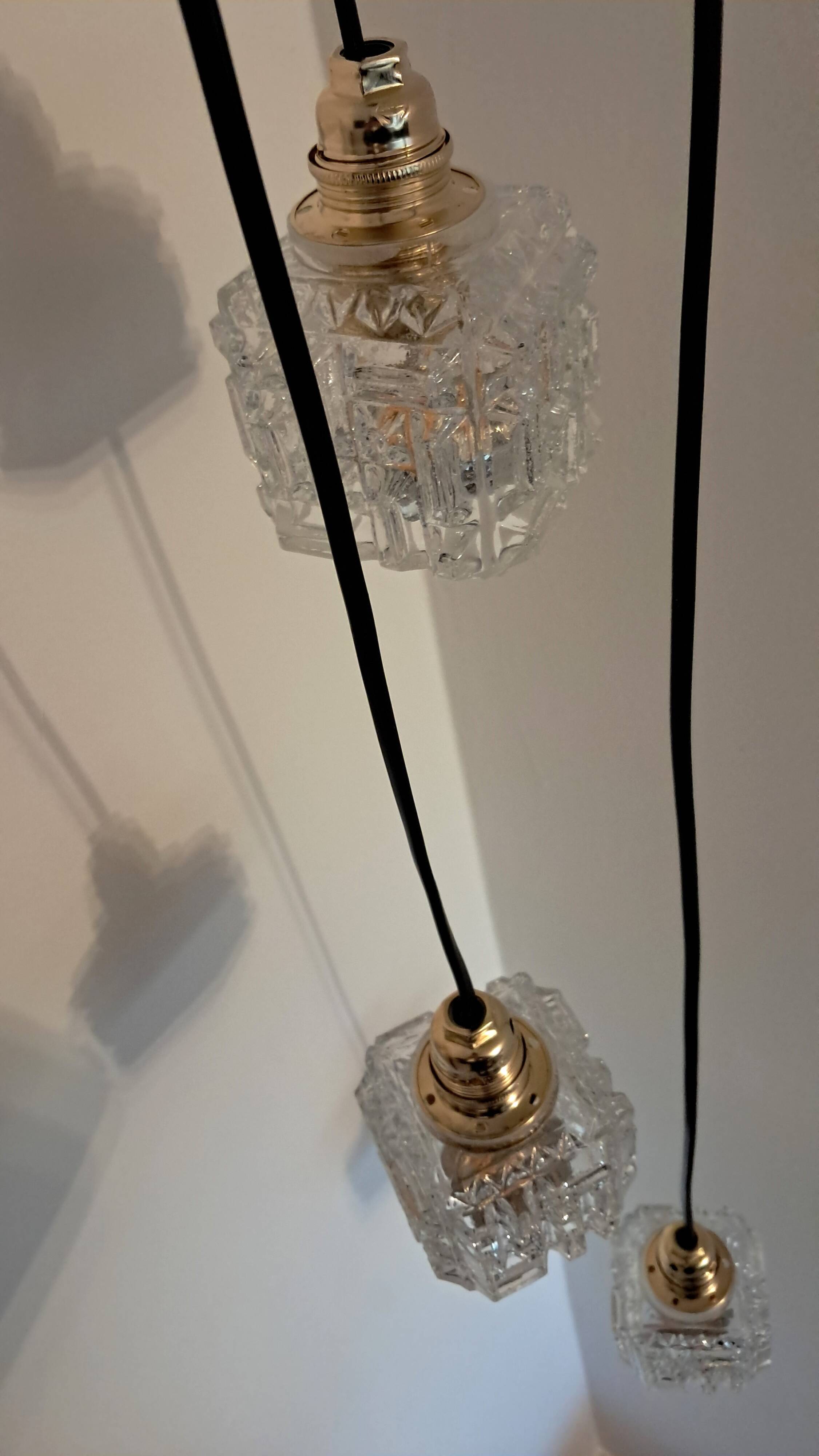 Vintage cascading pendant light
