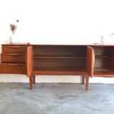 Sideboard by Jentique – “wave” handles * 183 cm