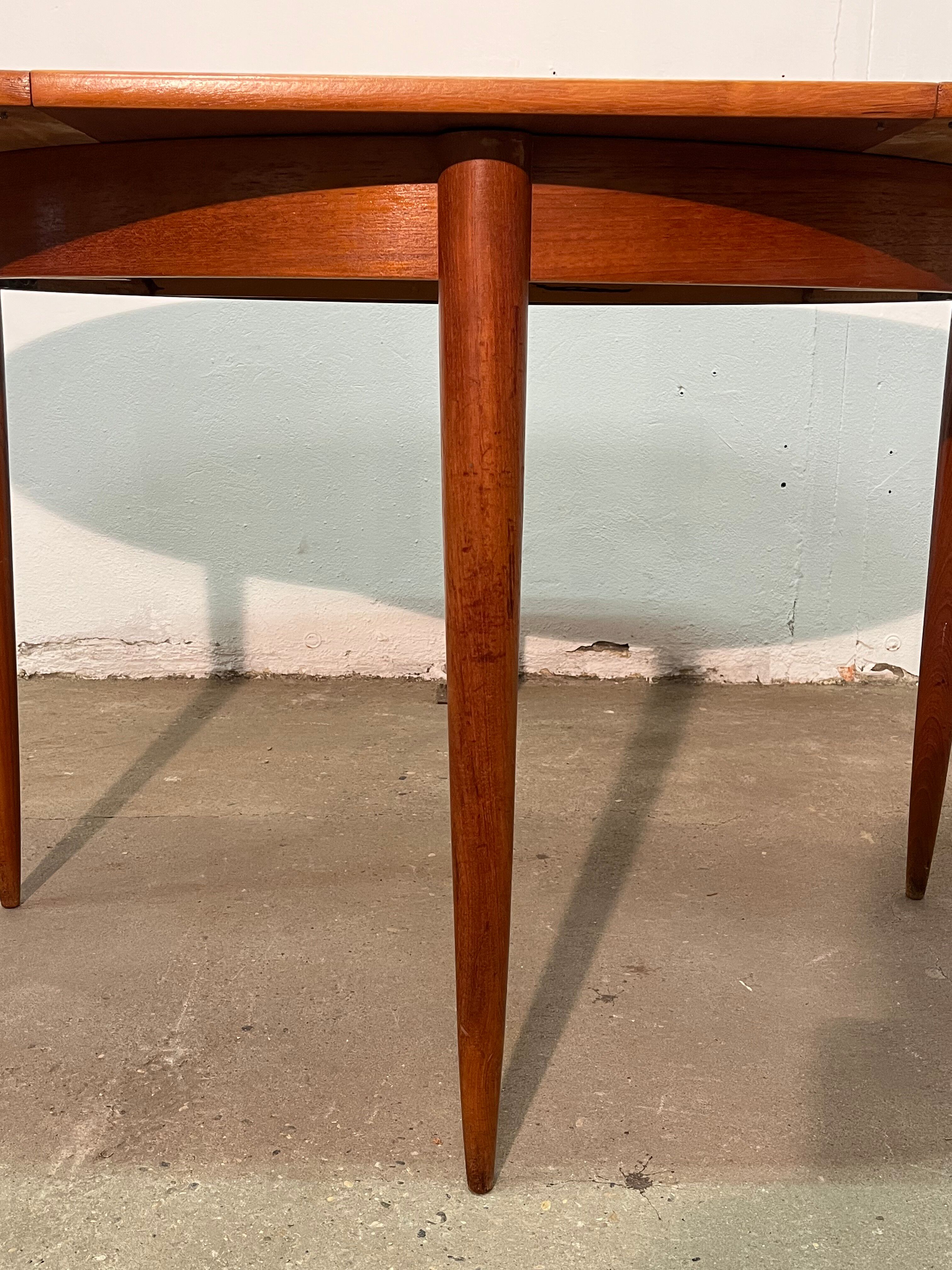 Vintage 1960s teak extendable Scandinavian table.