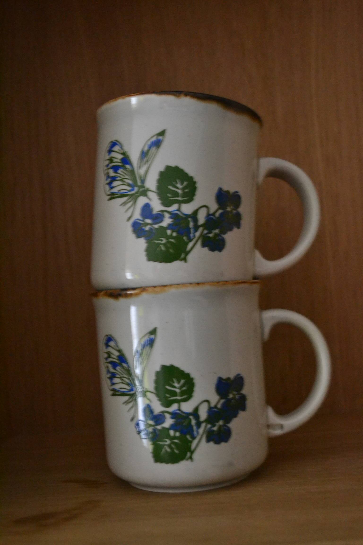 Lot de 2 tasses anglaises