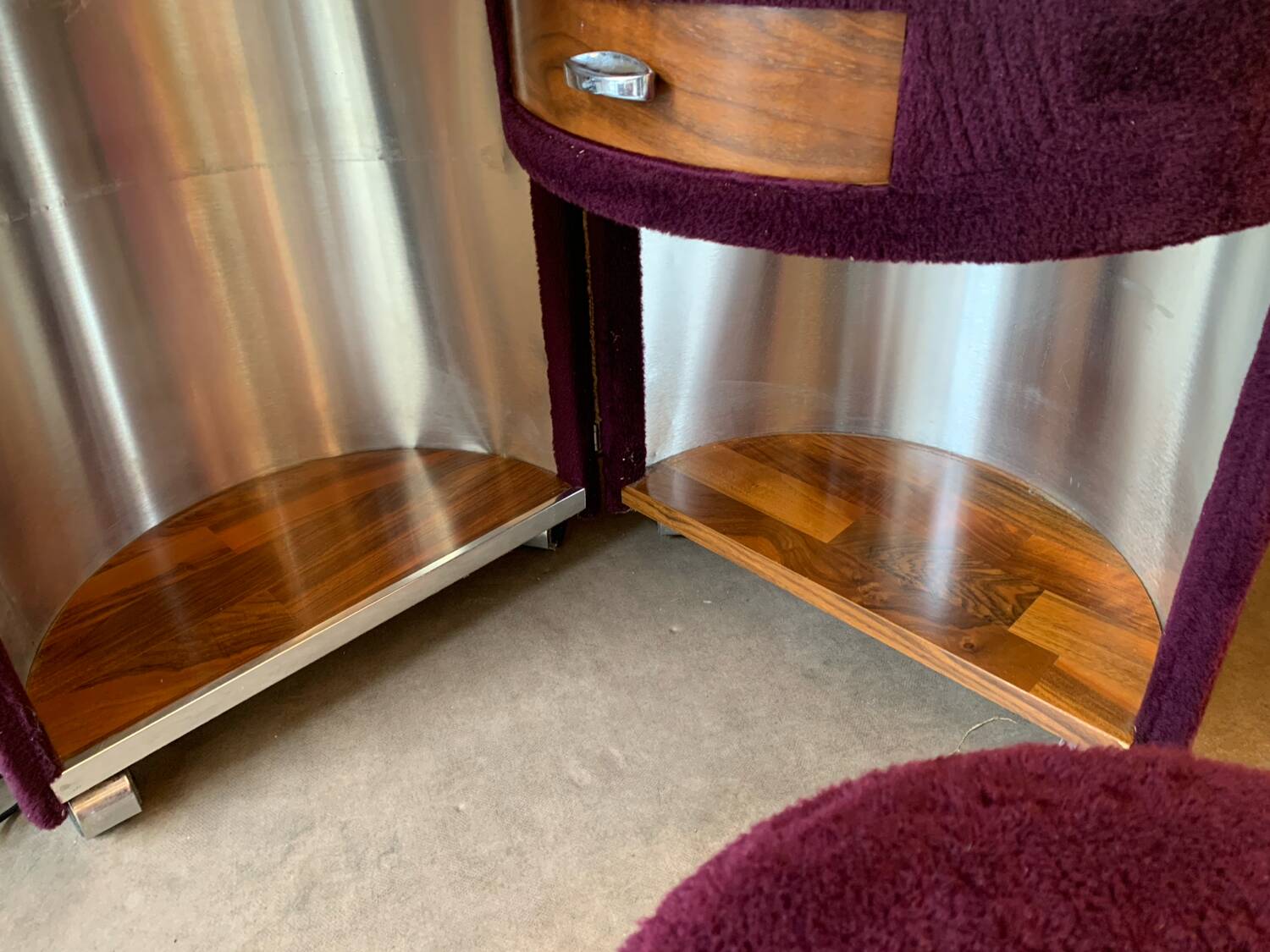 Poltrone Frau cylindrical dressing table