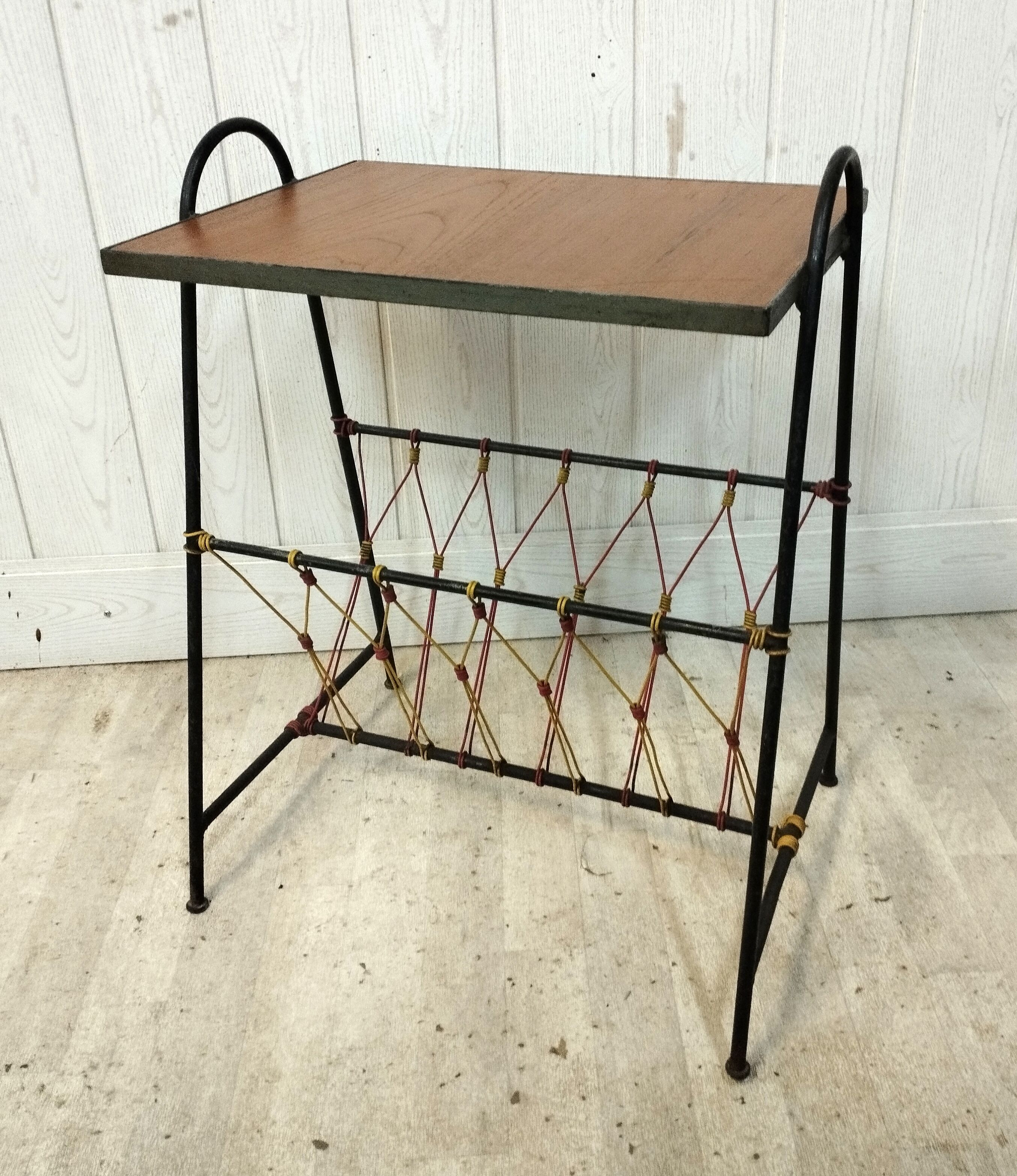 Side table metal black scoubidou and wood