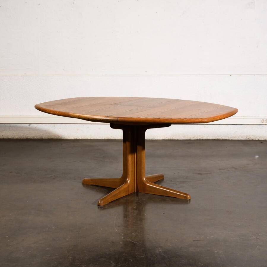Octagonal dining table