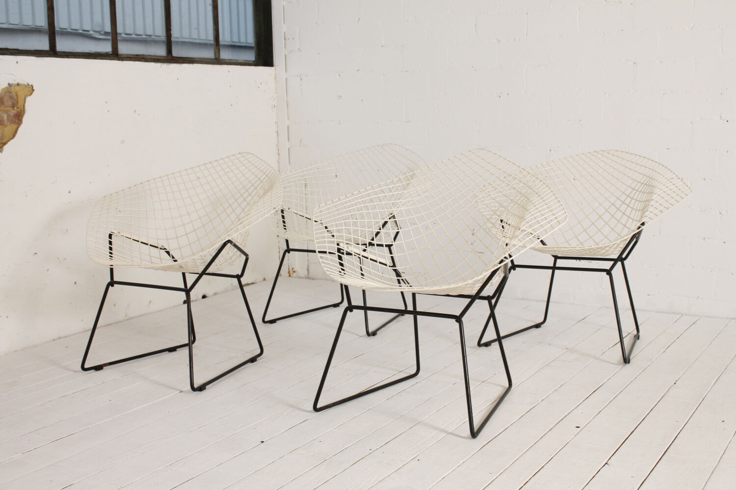 Set of 4 Diamond chairs by Harry Bertoia for Knoll International