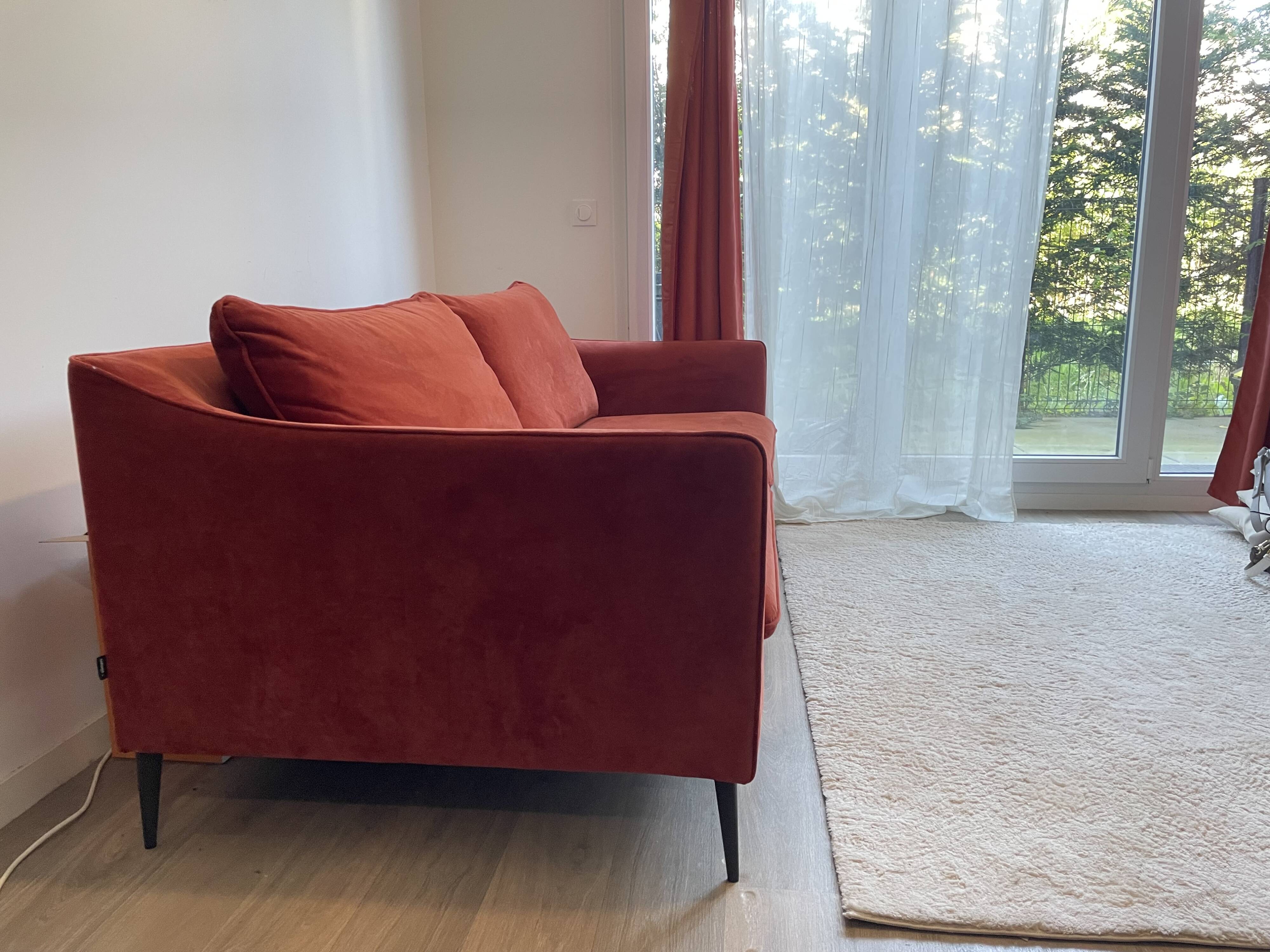 Three-seater terracotta velvet sofa Vilmers 2023 - Very good condition