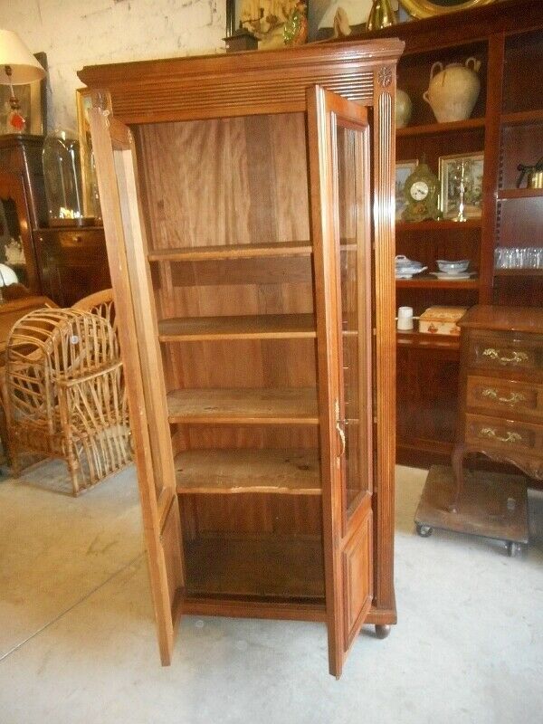 Bibliotheque 2 portes en noyer de 1900