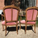 Paire de fauteuils cabriolets style Louis XV
