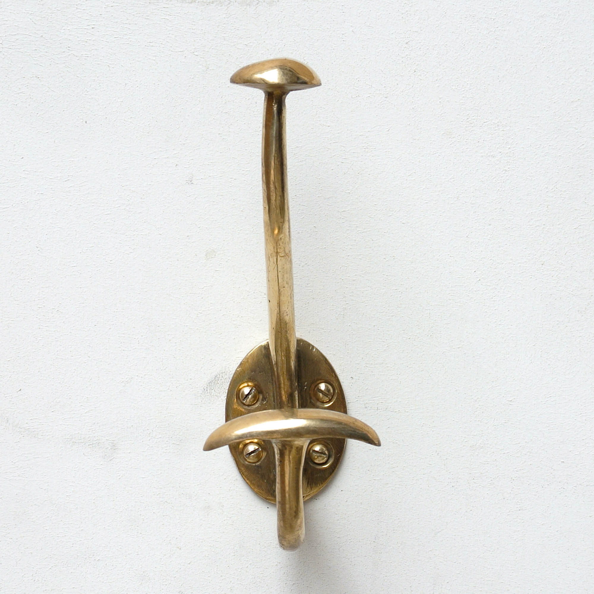 Coat holder "brass cabin"