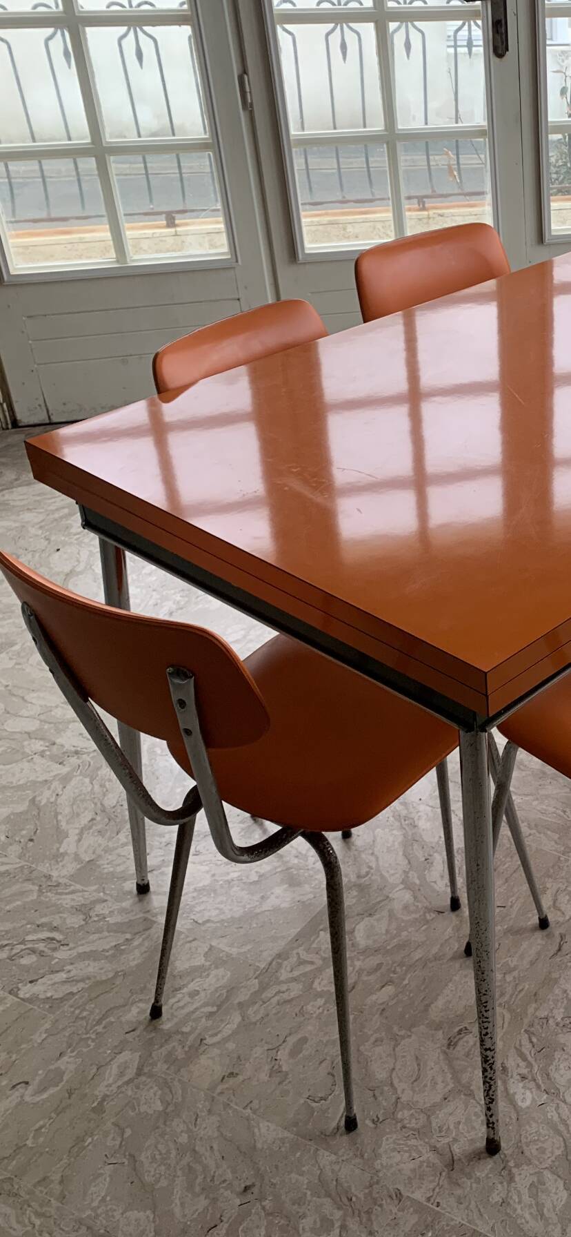 Formica 60's table and 6 chairs