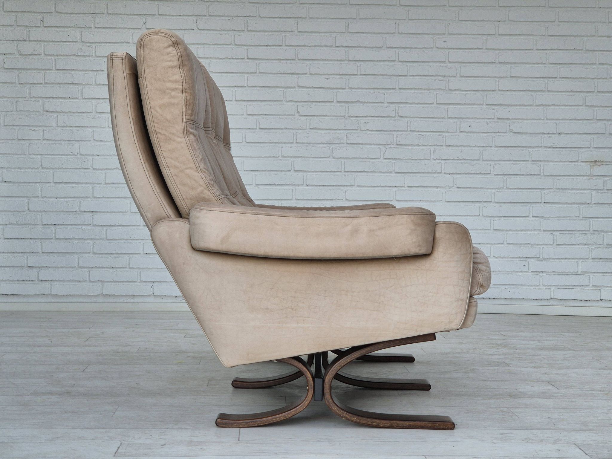 1970s, Scandinavian 2 seater sofa, original very good condition, leather.