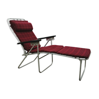 Chaise longue pliable en métal Damart Roubaix 1960