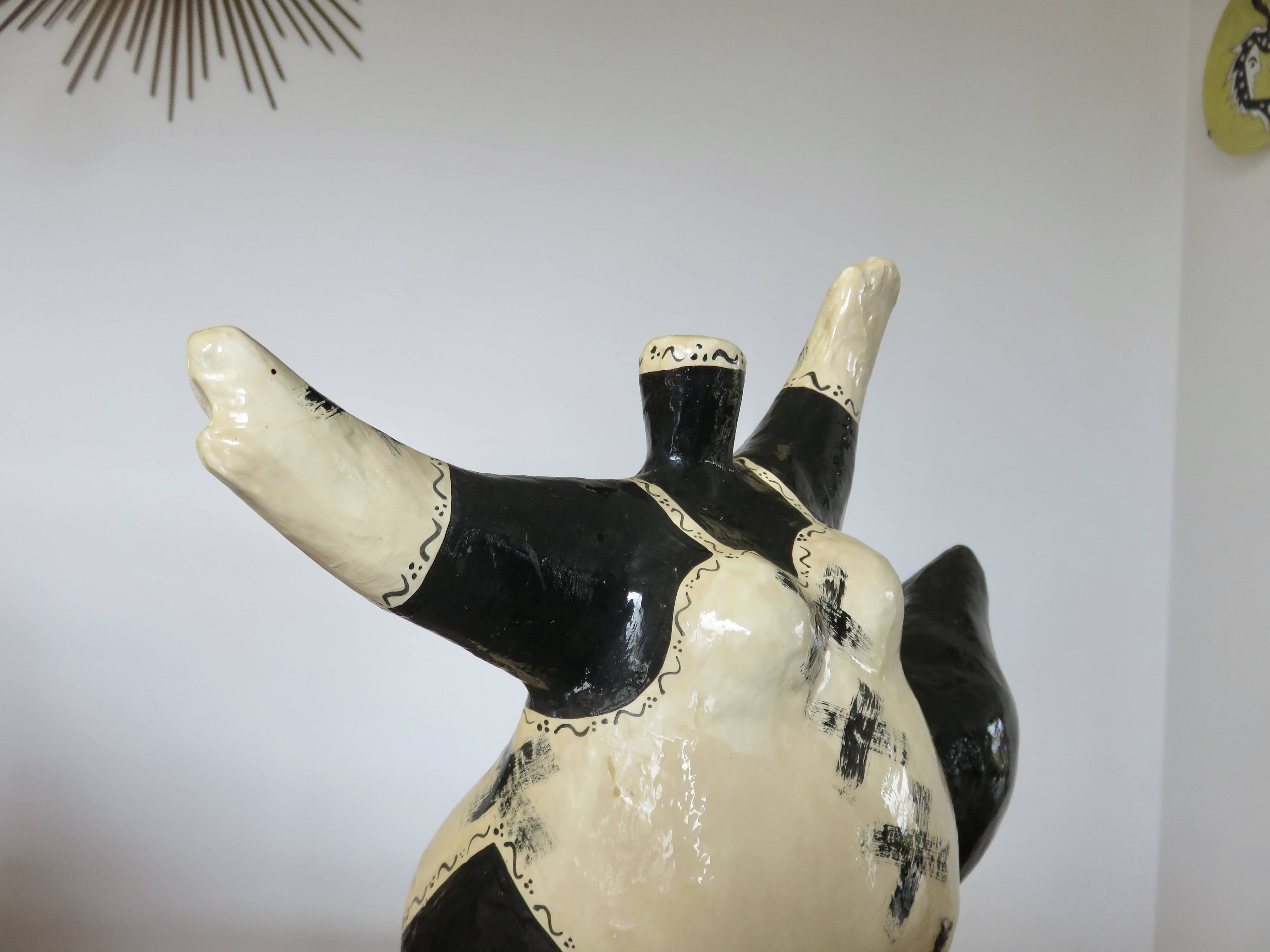 Sculpture "DEESSE" in the style of Niki de Saint Phalle, papier-mâché 1990