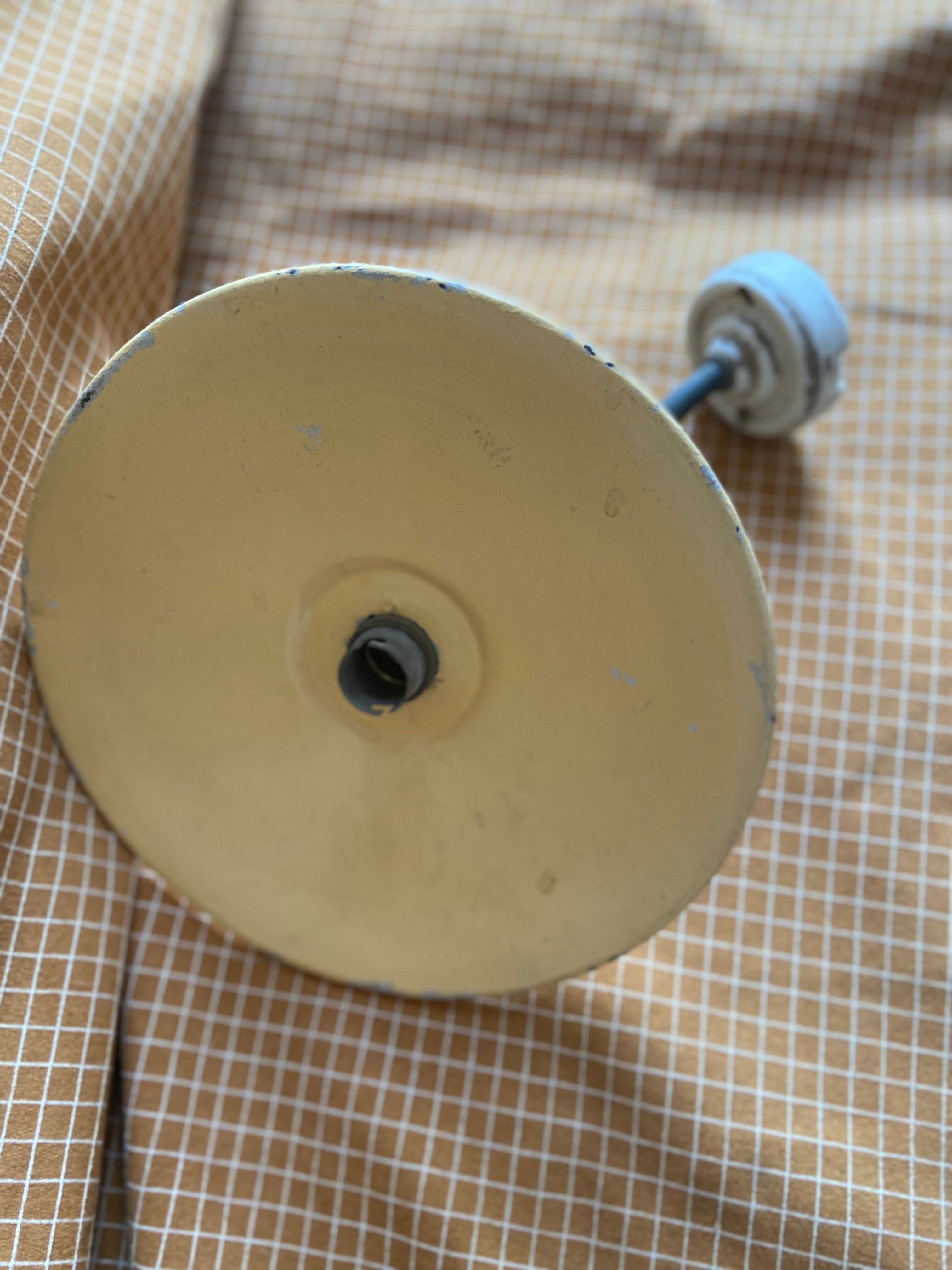 Wall lamp old enamelled tole eggshell style 1900