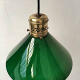 Green opaline suspension