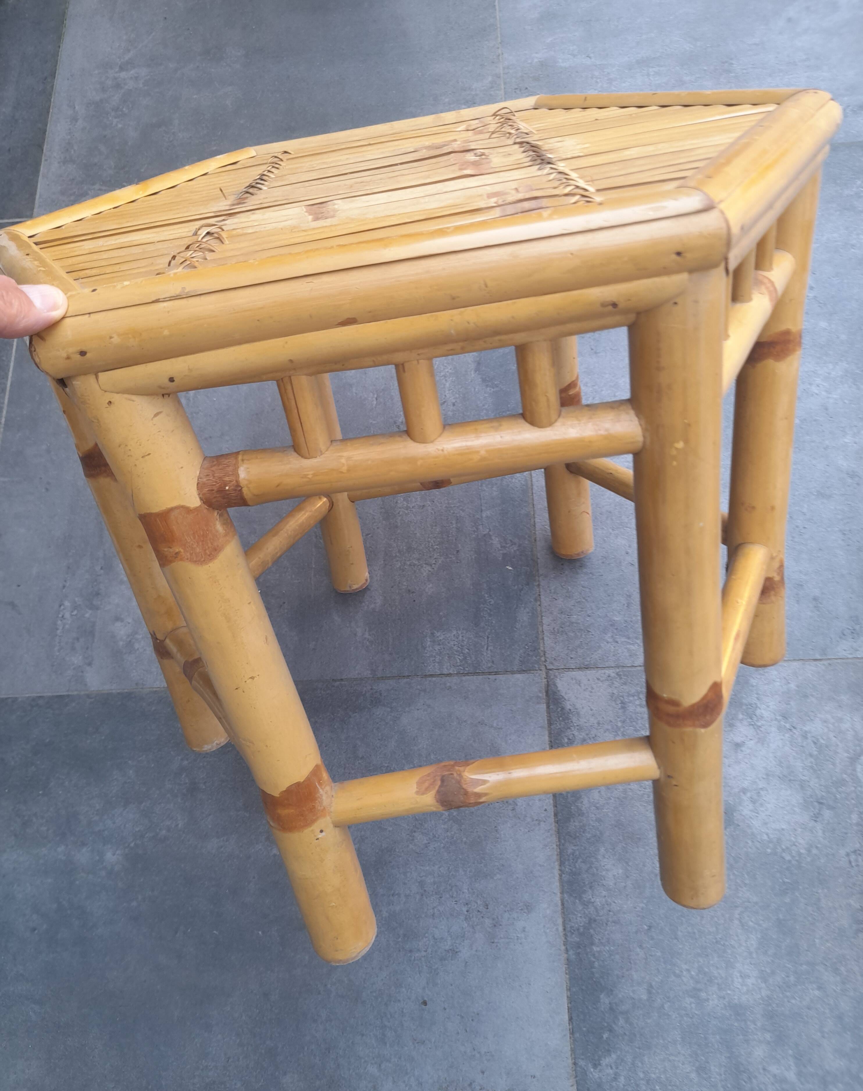 Ensemble de 3 tables gigognes vintage en bambou 70's