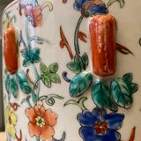 Old porcelain pot says ginger