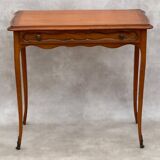 Desk table