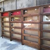 Oak display cabinet MD 1900