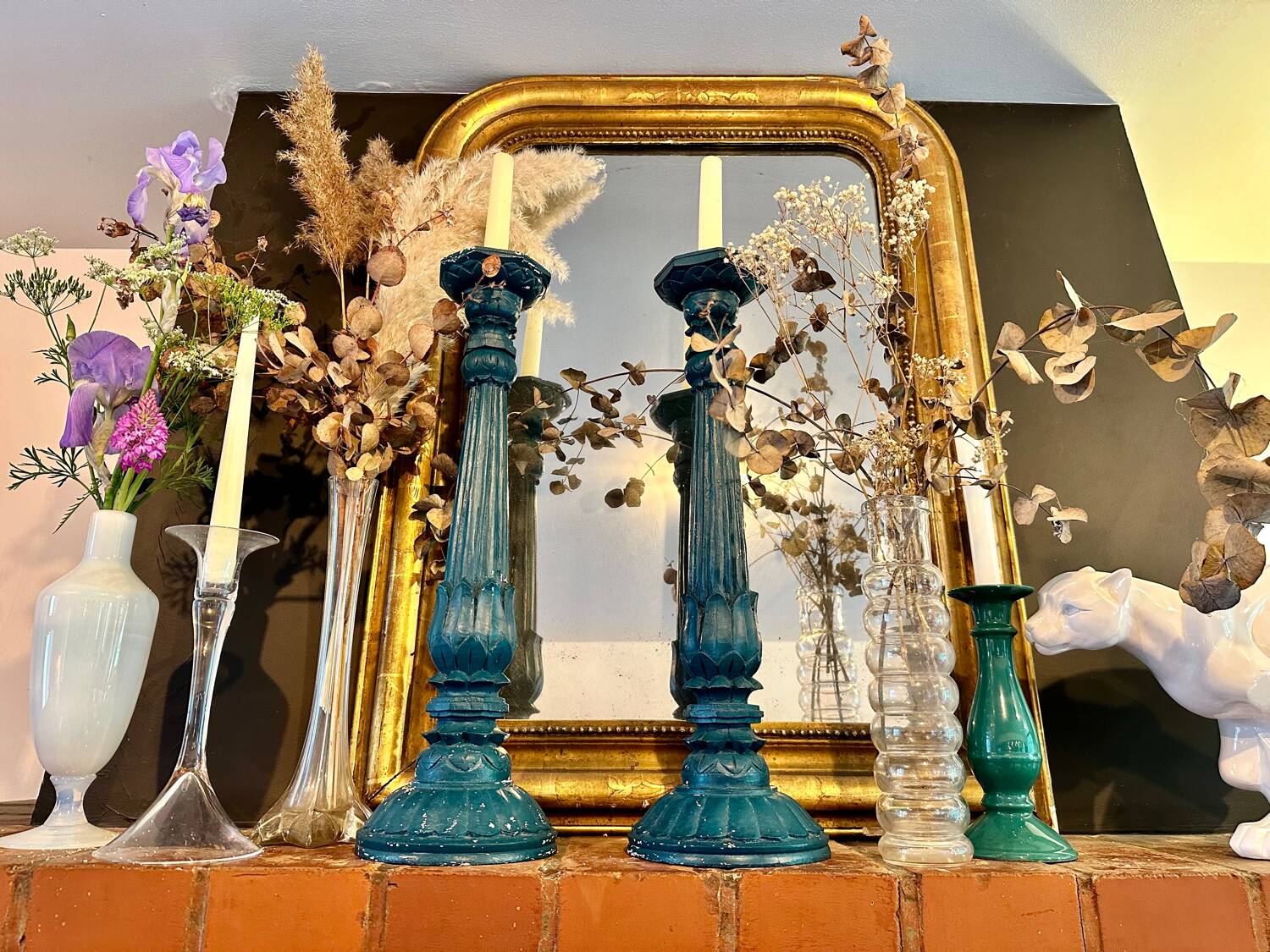 2 vintage duck blue wooden candlesticks