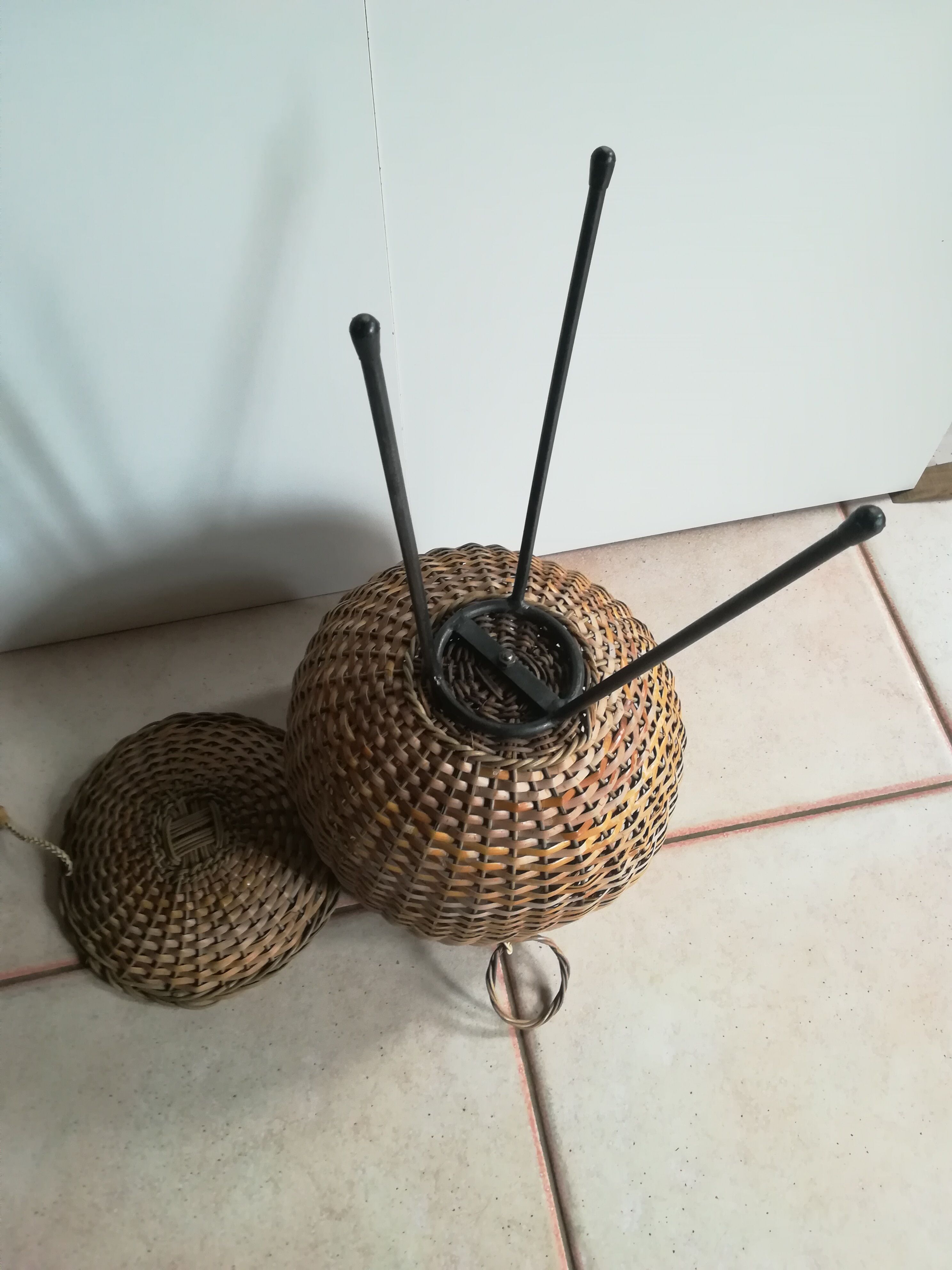 Vintage 60s work basket