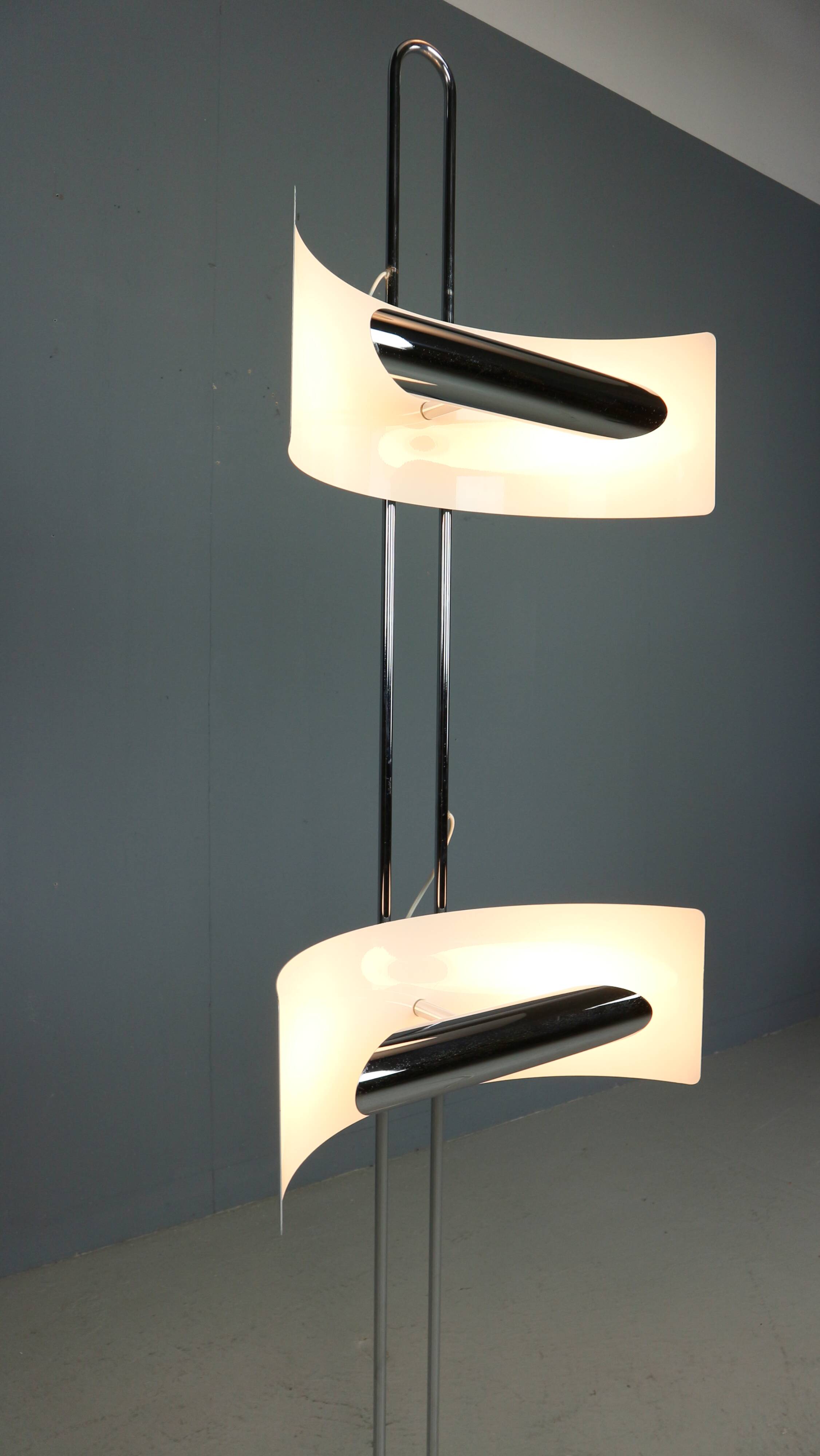 Vintage floor lamp by Goffredo Reggiani Italy 1960
