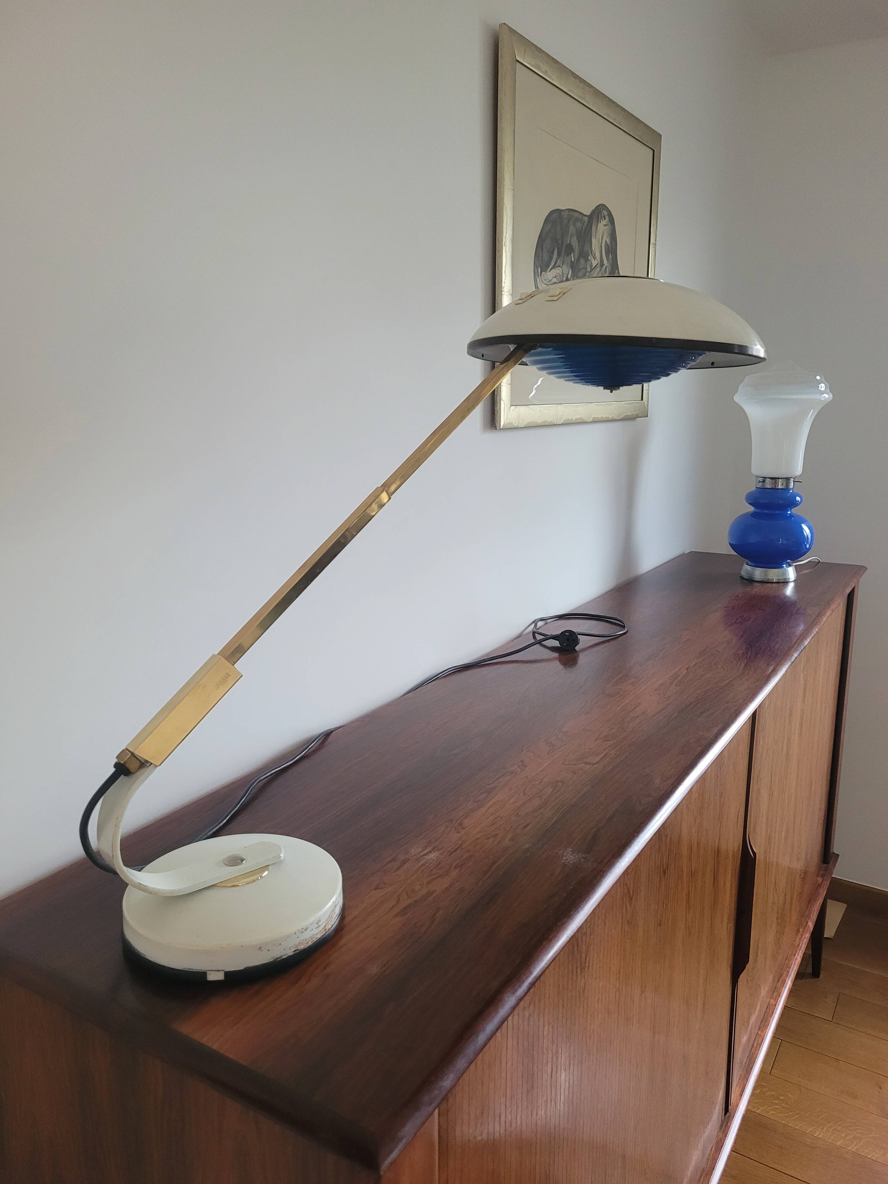 Lampe Ferdinand Solere avec son réflecteur bleu, années 50