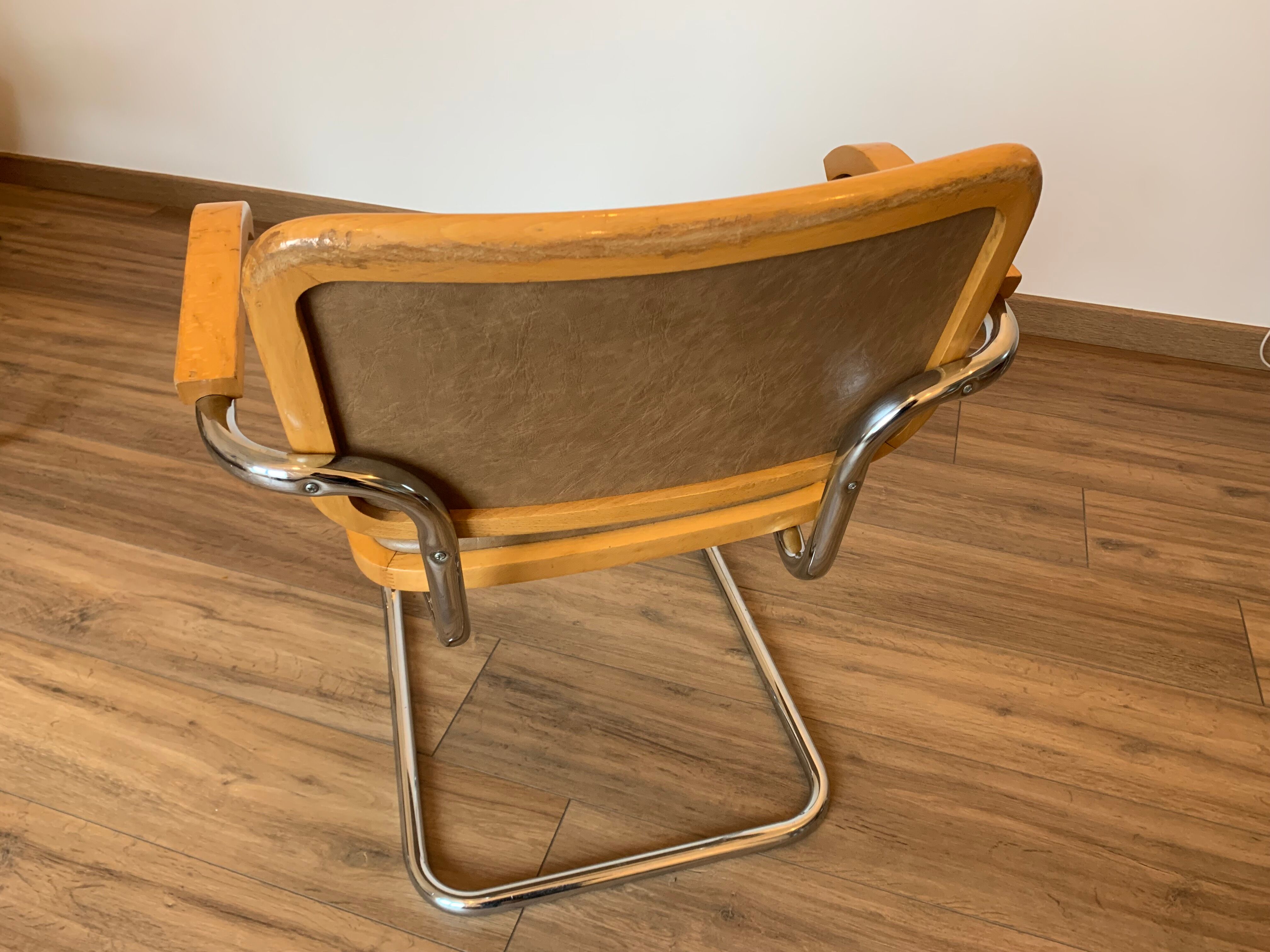 Fauteuil de Marcel Breuer, modèle B64