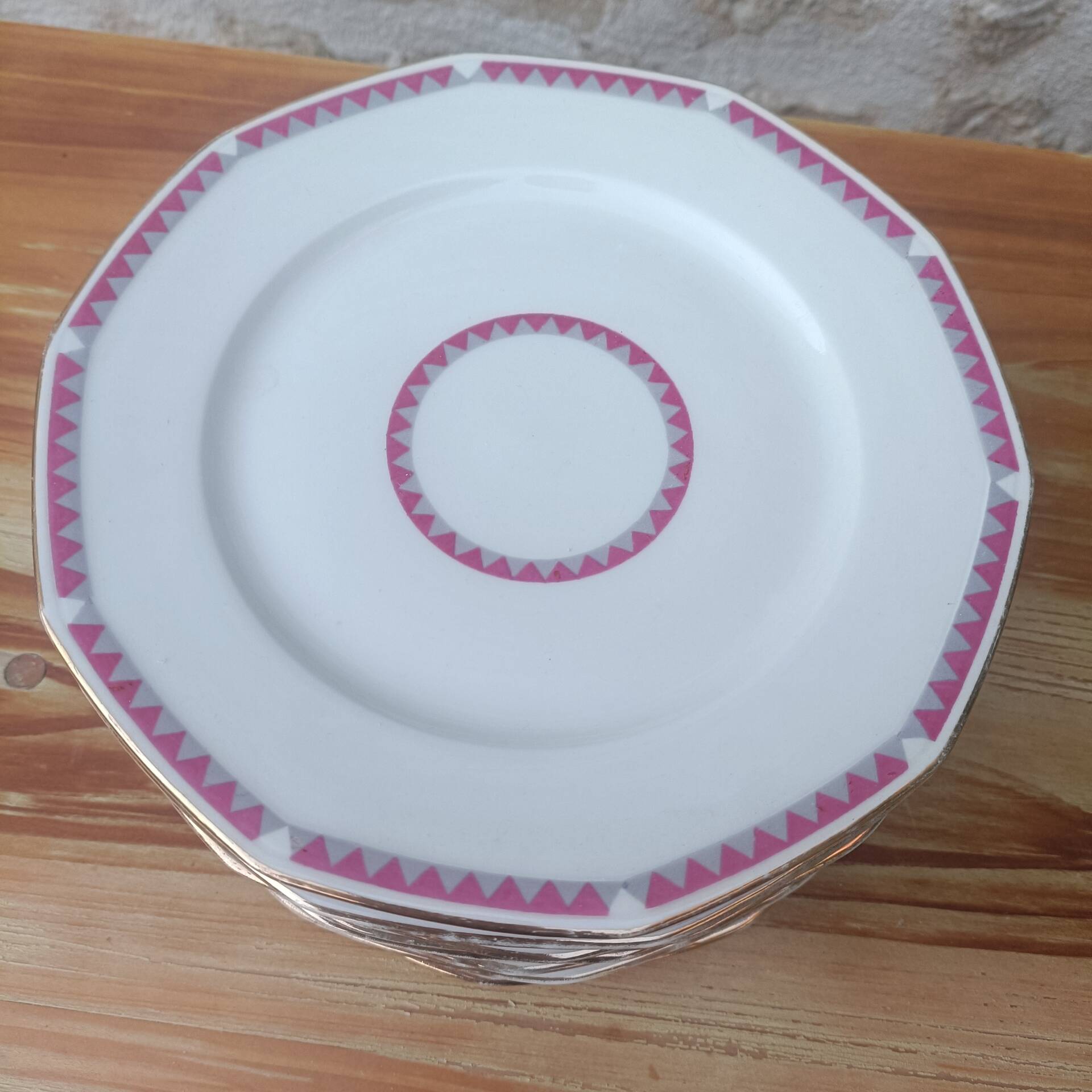 Art Deco dessert plates in pink Limoges porcelain