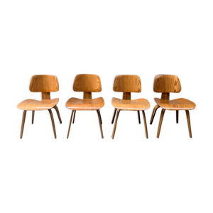 Quatre chaises plywood - eames